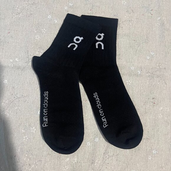 On Running Elite Run Sock Mid 5 Pairs - Picture 4 of 7